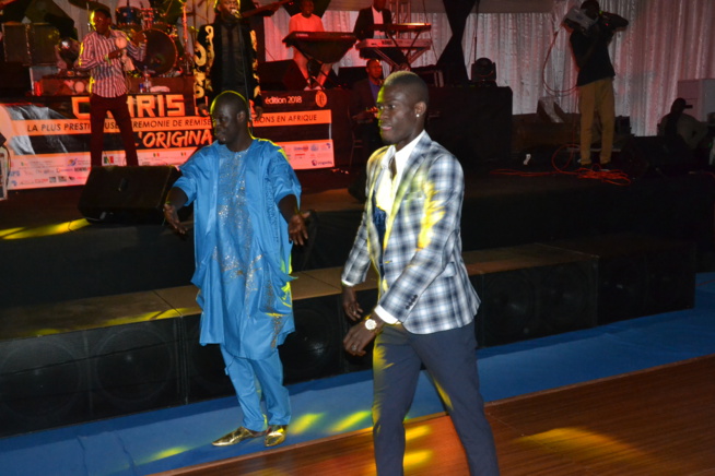 14 EDITIONS CAURIS D'OR: Pape Diouf chauffe la plus prestigieuse céremonie de remises de distinctions de l'Afrique. 14 EDITIONS CAURIS D'OR: Pape Diouf chauffe la plus prestigieuse céremonie de remises de distinctions de l'Afrique.