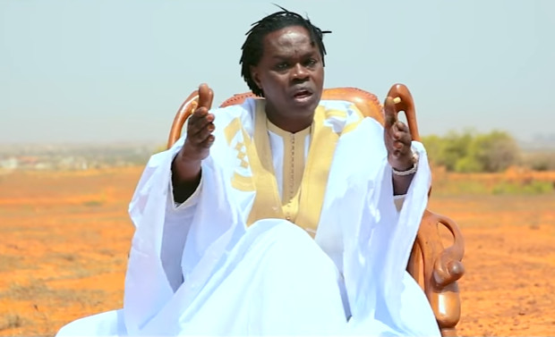 Baba Maal veut sa télé, Macky dit … Baba Maal veut sa télé, Macky dit …