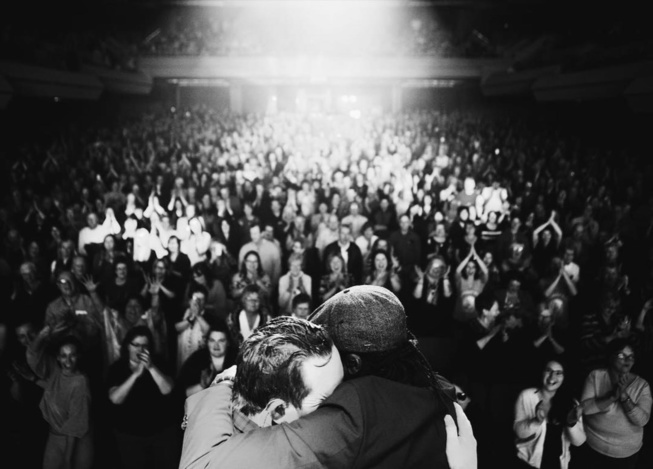 L'international artiste Sénégalais,Elage Diouf en tournée avec Jonnhy Reid ,l' artiste Canadien pour 34 dates aux USA L'international artiste Sénégalais,Elage Diouf en tournée avec Jonnhy Reid ,l' artiste Canadien pour 34 dates aux USA