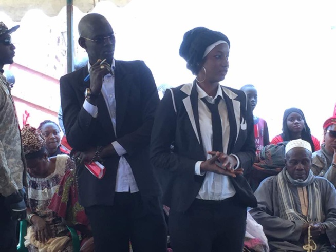 Thiaroye : Le maire refuse la salle polyvalente à Gueum sa Bopp, les commerçants du marché Thiaroye se mobilisent et acceuillent le Président Bougane Gueye à travers des visites de proximité.. Bravo Gueum Sa Bopp marché Thiaroye...