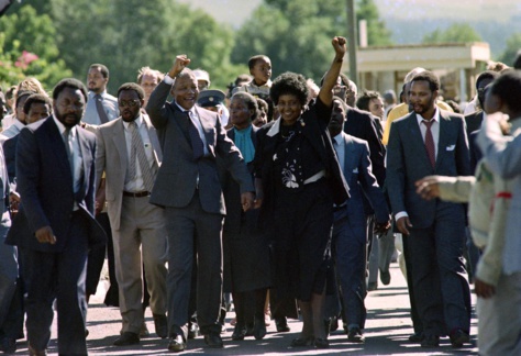 Winnie Mandela, la Voix et le Cœur de la lutte contre l’Apartheid. (Par Mme Fatimé Raymonne Habré) Winnie Mandela, la Voix et le Cœur de la lutte contre l’Apartheid. (Par Mme Fatimé Raymonne Habré)