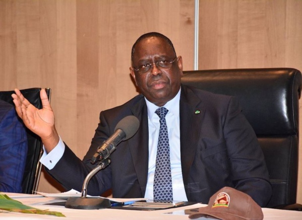 Parrainage: Macky affiche sa détermination à faire passer son projet Parrainage: Macky affiche sa détermination à faire passer son projet