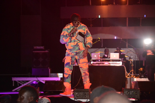 MONUMENT DE LA RENAISSANCE: Les premières images du concert live de TEKNO avec Rakhou Prod.