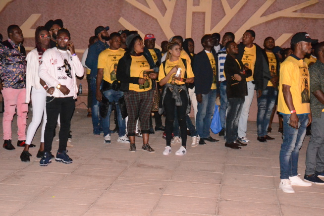 MONUMENT DE LA RENAISSANCE: Les premières images du concert live de TEKNO avec Rakhou Prod.