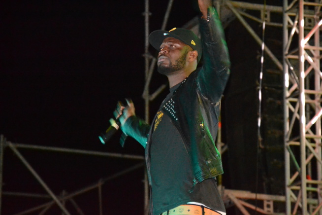 TEKNO en live au Monument de la renaissance: Les premières parties, FATA, OUZIN KEITA, MABO