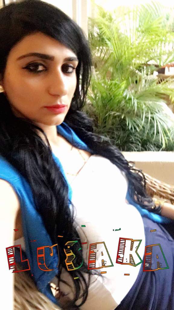 Lina Kreaime la Sénégalaise d'origine Libanaise de la RTS1 à Lusaka. Lina Kreaime la Sénégalaise d'origine Libanaise de la RTS1 à Lusaka.