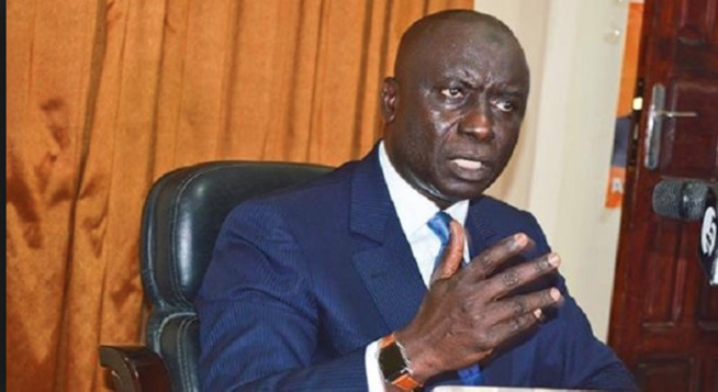 Idrissa Seck : Trouble-fête par Tange Tandian Idrissa Seck : Trouble-fête par Tange Tandian
