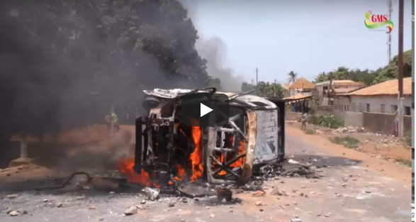 Nouvelle journée de violences à Ziguinchor : plus de 20 élèves arrêtés par la Police, un véhicule de l'administration incendié Nouvelle journée de violences à Ziguinchor : plus de 20 élèves arrêtés par la Police, un véhicule de l'administration incendié