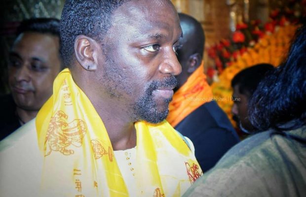 Akon complètement métamorphosé ! Akon complètement métamorphosé !
