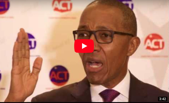 Abdoul Mbaye : "Macky Sall est un homme bipolaire, destructeur et méchant" Abdoul Mbaye : "Macky Sall est un homme bipolaire, destructeur et méchant"