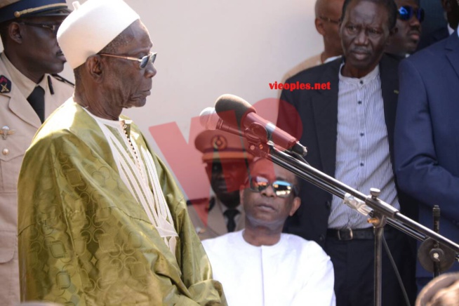 Levé du corps du bassiste du super étoile Habib Faye à l'hopital principal de Dakar: Le chef de l'Etat Macky Sall et le monde de la culture lui on rendu un dernier hommage.