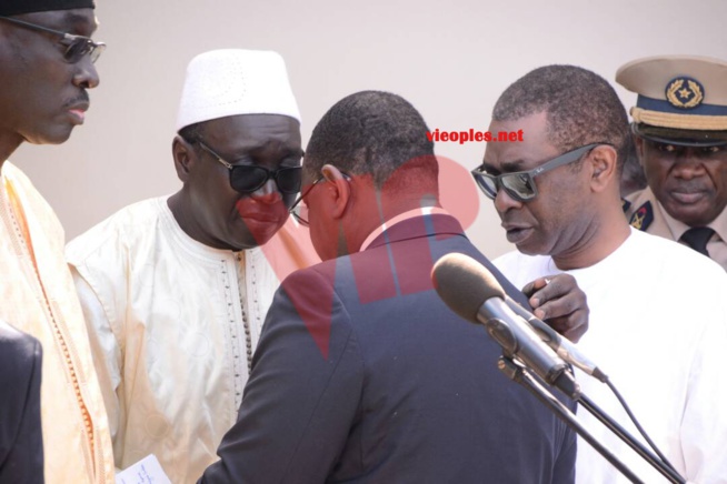 Levé du corps du bassiste du super étoile Habib Faye à l'hopital principal de Dakar: Le chef de l'Etat Macky Sall et le monde de la culture lui on rendu un dernier hommage.