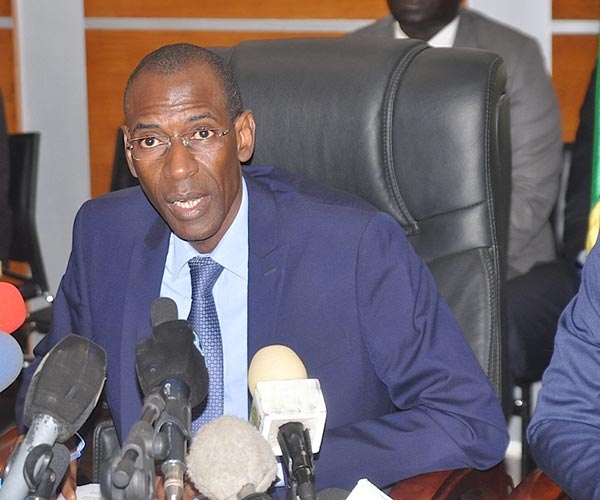 Abdoulaye Daouda Diallo, responsable de l’Apr à Podor: « le Président nous a demandé de trouver au moins 150 000 voix » Abdoulaye Daouda Diallo, responsable de l’Apr à Podor: « le Président nous a demandé de trouver au moins 150 000 voix »