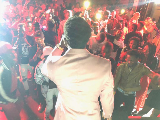 TORINO: Européenne Tour 5 Étoiles, Sidy Diop le nouveau chouchou du public enflamme tout sur son passage en Italie. TORINO: Européenne Tour 5 Étoiles, Sidy Diop le nouveau chouchou du public enflamme tout sur son passage en Italie.