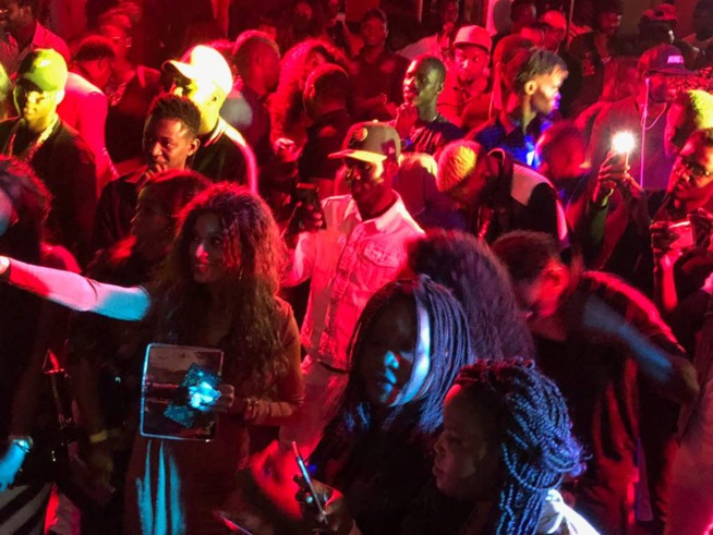 TORINO: Européenne Tour 5 Étoiles, Sidy Diop le nouveau chouchou du public enflamme tout sur son passage en Italie. TORINO: Européenne Tour 5 Étoiles, Sidy Diop le nouveau chouchou du public enflamme tout sur son passage en Italie.