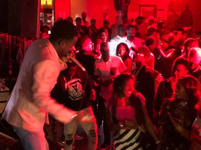 TORINO: Européenne Tour 5 Étoiles, Sidy Diop le nouveau chouchou du public enflamme tout sur son passage en Italie. TORINO: Européenne Tour 5 Étoiles, Sidy Diop le nouveau chouchou du public enflamme tout sur son passage en Italie.