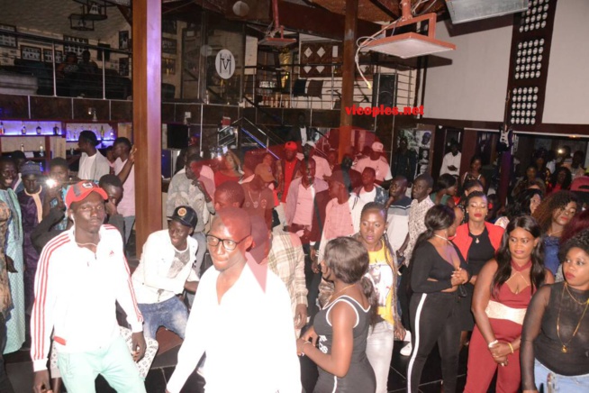 Explosive la soirée de Baye Ousmane et le " Balamaissa" au Five ce 30 avril. En images Explosive la soirée de Baye Ousmane et le " Balamaissa" au Five ce 30 avril. En images