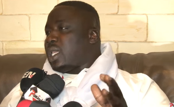 Gris Bordeaux traite Aziz Ndiaye d’indiscipliné Gris Bordeaux traite Aziz Ndiaye d’indiscipliné