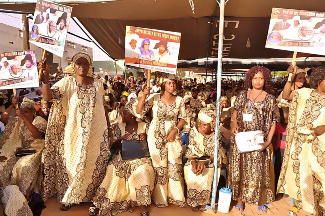 AND AK WA MANGARA DOLEL MACKY de Maguy Mangara réussit le pari de la mobilisation à Diourbel. AND AK WA MANGARA DOLEL MACKY de Maguy Mangara réussit le pari de la mobilisation à Diourbel.