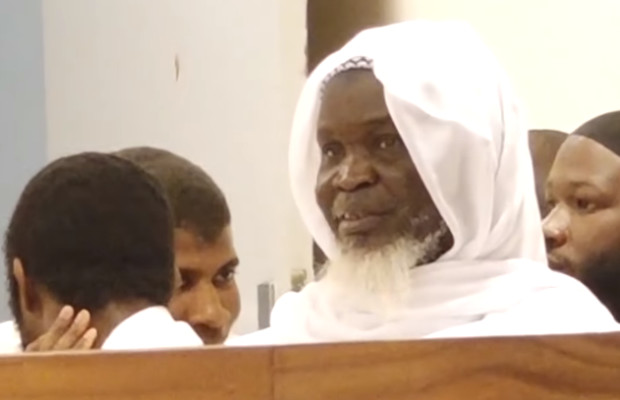 Imam Ndao sort de sa réserve : » La charia s’appliquera au Sénégal quand les … Pourquoi je collectionne des vidéos de… Imam Ndao sort de sa réserve : » La charia s’appliquera au Sénégal quand les … Pourquoi je collectionne des vidéos de…