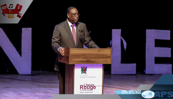 Macky Sall porte à un milliard de francs Cfa la subvention allouée à Dak’art Macky Sall porte à un milliard de francs Cfa la subvention allouée à Dak’art