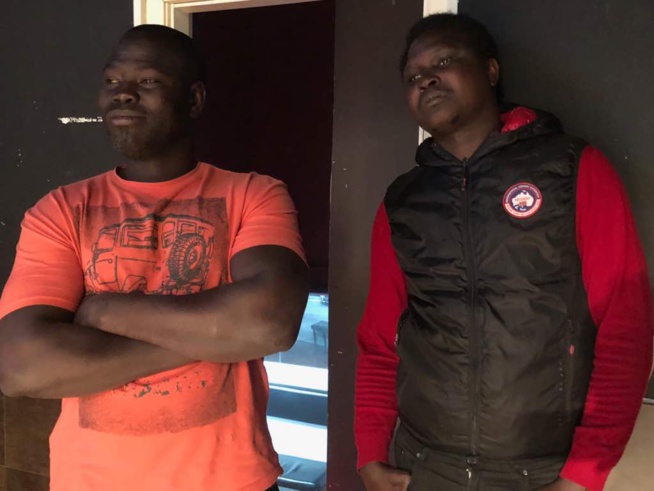 Sidy Diop reçoit une pluie de billet d'Euro en Espagne Sidy Diop reçoit une pluie de billet d'Euro en Espagne