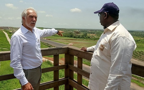 Autoroute à péage: Macky Sall demande la révision du contrat de concession Autoroute à péage: Macky Sall demande la révision du contrat de concession