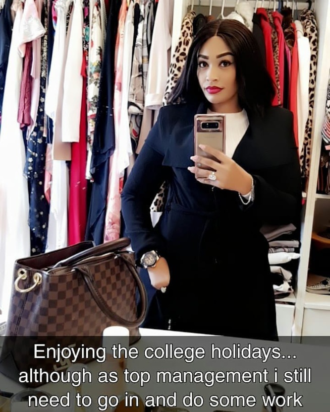 A peine divorcé, La file des hommes qui attendent de sortir avec moi est incroyable – Zari Hassan ouvre la porte A peine divorcé, La file des hommes qui attendent de sortir avec moi est incroyable – Zari Hassan ouvre la porte