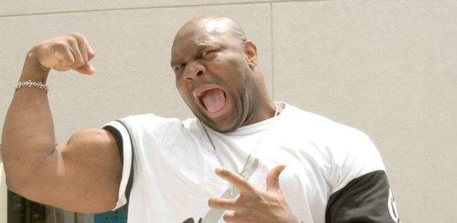 Vidéos : Découvrez Bob Sapp, le nouvel adversaire de Bombardier en MMA