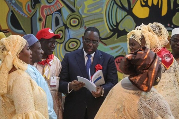 Sénégal : inchangé depuis 1996, le salaire minimum garanti, va connaitre plusieurs revalorisations à partir du 1er juin 2018 Sénégal : inchangé depuis 1996, le salaire minimum garanti, va connaitre plusieurs revalorisations à partir du 1er juin 2018