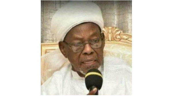 Nécrologie : disparition du Khalife de Médina Baye au Nigéria, Sheikh Issakha Rabi’u Nécrologie : disparition du Khalife de Médina Baye au Nigéria, Sheikh Issakha Rabi’u