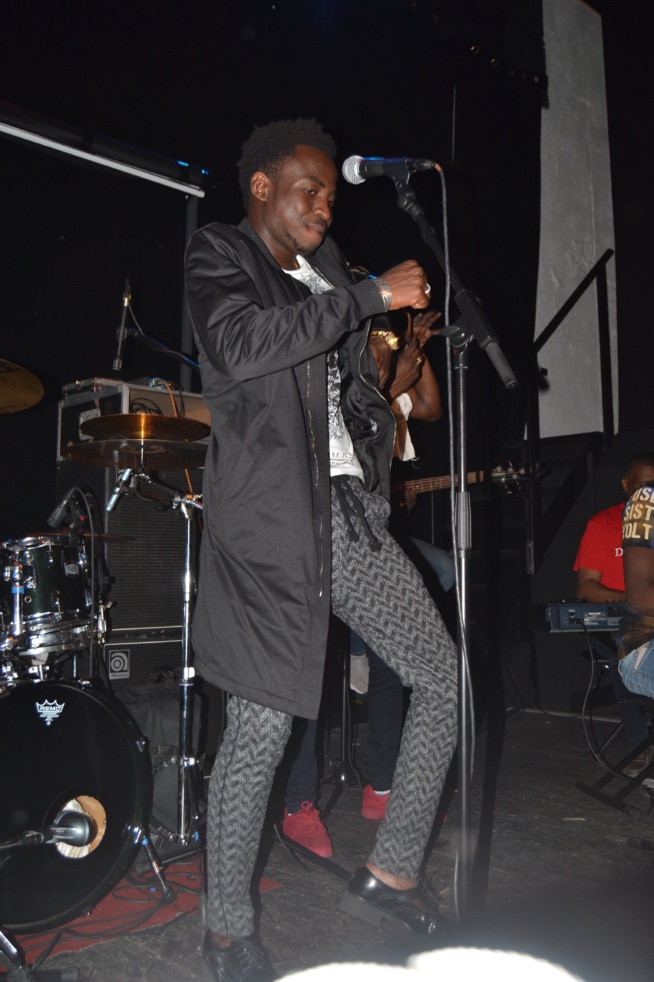 Les filles de Luxembourg, Strasbourg, Metz s'éclatent avec le nouveau chouchou de la musique Sénégalaise SIDY DIOP. Les filles de Luxembourg, Strasbourg, Metz s'éclatent avec le nouveau chouchou de la musique Sénégalaise SIDY DIOP.