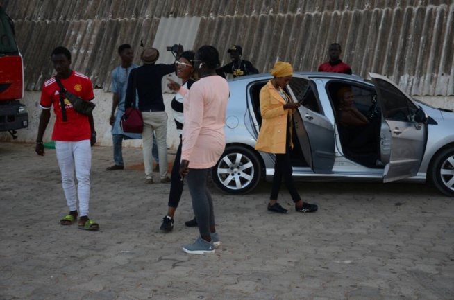 JOUR J -1 LES DERNIÉRES RÉGLAGES DU CONCERT DE PAPE DIOUF AU CICES.