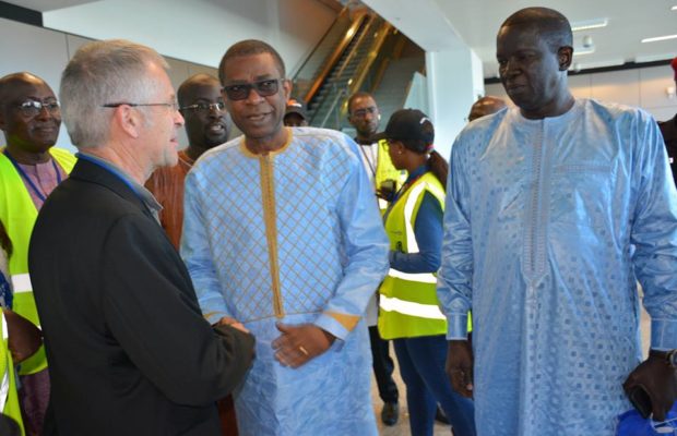 Youssou Ndour en tournage à L’ Aéroport international Blaise Diagne