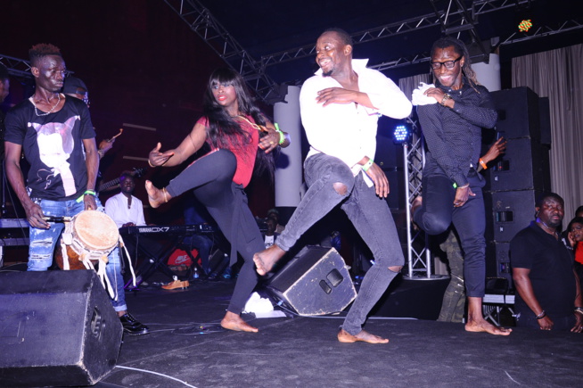 VIDEO : Entrée explosive de Sidy Diop au Dock Haussman de Paris. Regardez chaude ambiance. VIDEO : Entrée explosive de Sidy Diop au Dock Haussman de Paris. Regardez chaude ambiance.