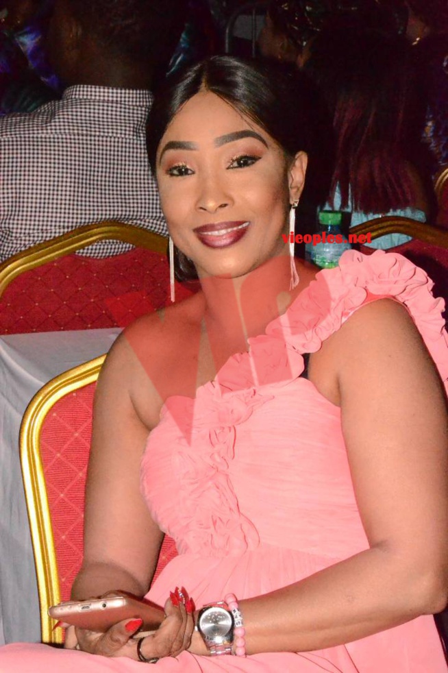 MEGA ENJOY DE PAPE DIOUF: REGARDEZ LES PLUS BELLES FILLES DE DAKAR SE SONT DONNEZ RENDEZ-VOUS AU CICES MEGA ENJOY DE PAPE DIOUF: REGARDEZ LES PLUS BELLES FILLES DE DAKAR SE SONT DONNEZ RENDEZ-VOUS AU CICES