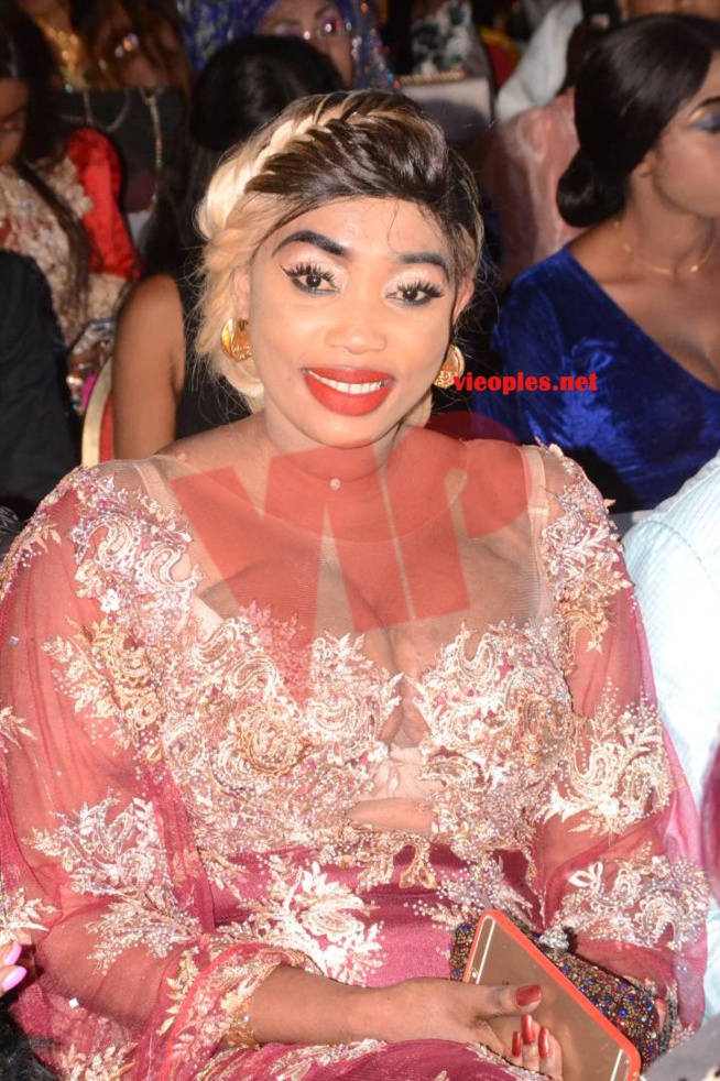 MEGA ENJOY DE PAPE DIOUF: REGARDEZ LES PLUS BELLES FILLES DE DAKAR SE SONT DONNEZ RENDEZ-VOUS AU CICES MEGA ENJOY DE PAPE DIOUF: REGARDEZ LES PLUS BELLES FILLES DE DAKAR SE SONT DONNEZ RENDEZ-VOUS AU CICES