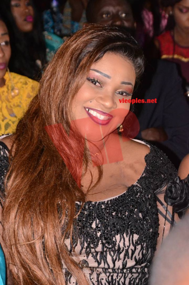 VIDEO: Pape Diouf demontre sa force de mobiliser au CICES. REGARDEZ VIDEO: Pape Diouf demontre sa force de mobiliser au CICES. REGARDEZ