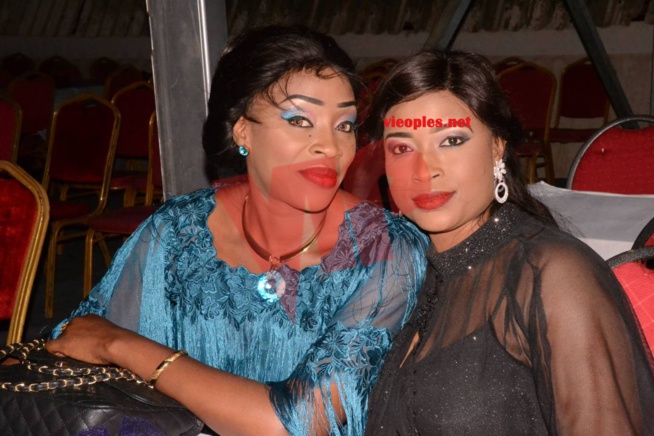 VIDEO: Pape Diouf demontre sa force de mobiliser au CICES. REGARDEZ VIDEO: Pape Diouf demontre sa force de mobiliser au CICES. REGARDEZ