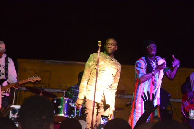 Apres le succès du MEGA ENJOY AU CICES, Pape Diouf assure son "RAKHASS" à Bambilor. En images REGARDEZ Apres le succès du MEGA ENJOY AU CICES, Pape Diouf assure son "RAKHASS" à Bambilor. En images REGARDEZ