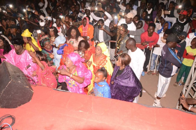 Apres le succès du MEGA ENJOY AU CICES, Pape Diouf assure son "RAKHASS" à Bambilor. En images REGARDEZ Apres le succès du MEGA ENJOY AU CICES, Pape Diouf assure son "RAKHASS" à Bambilor. En images REGARDEZ