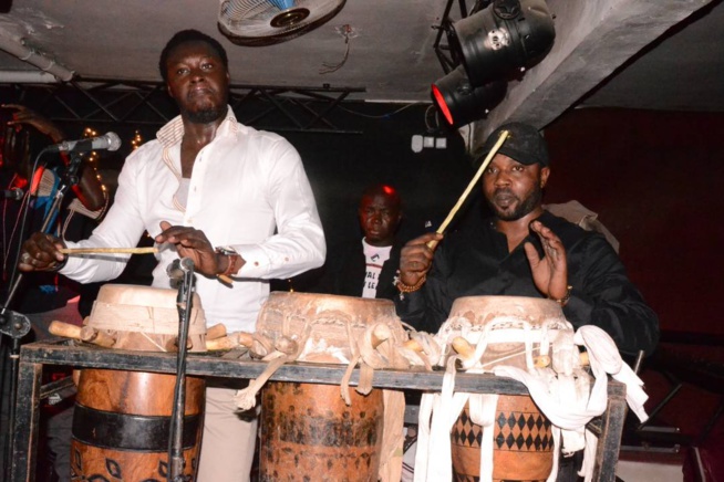 Les images de la soirée de Mame Goor ce 14 mai à l'Alizé club. Les images de la soirée de Mame Goor ce 14 mai à l'Alizé club.