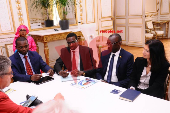 Le Consulat Général du Sénégal à Bordeaux en partenariat avec la ville de Bordeaux et la Chambre de commerce de Limoges ont accueilli le mardi 15 et le mercredi 16 mai 2018, la caravane des PME étape Diaspora conduite par Monsieur Alioune Sarr, Minis