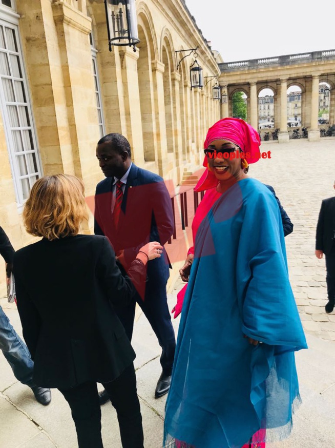Le Consulat Général du Sénégal à Bordeaux en partenariat avec la ville de Bordeaux et la Chambre de commerce de Limoges ont accueilli le mardi 15 et le mercredi 16 mai 2018, la caravane des PME étape Diaspora conduite par Monsieur Alioune Sarr, Minis