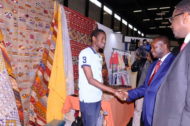 Le ministre du commerce Alioune Sarr à la foire de Bordeaux pour visiter les Stands des Sénégalais.