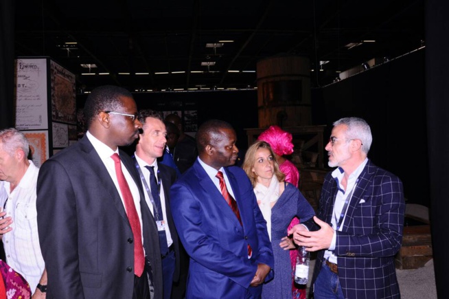 Le ministre du commerce Alioune Sarr à la foire de Bordeaux pour visiter les Stands des Sénégalais.
