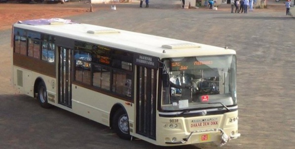 La ligne 213 de Dakar Dem Dikk : une «fournaise» qui provoque la colère des usagers La ligne 213 de Dakar Dem Dikk : une «fournaise» qui provoque la colère des usagers