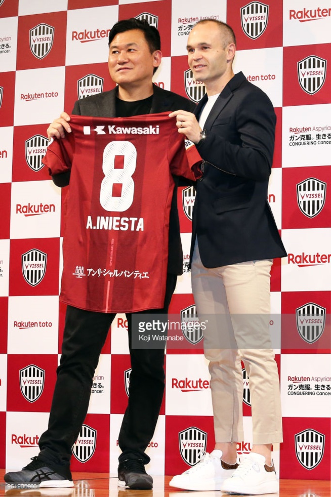 Officiel: Andres Iniesta rejoint le club japonais Vissel Kobe