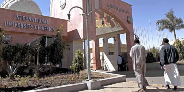 Retard des bourses, billets de retour, renouvellement de passeport, frais de bagages : les étudiants sénégalais au Soudan interpellent Macky Sall Retard des bourses, billets de retour, renouvellement de passeport, frais de bagages : les étudiants sénégalais au Soudan interpellent Macky Sall