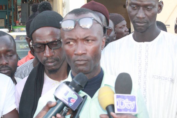 Propos polémiques sur la Mecque: "Tout va mal" prend la défense de Idrissa Seck Propos polémiques sur la Mecque: "Tout va mal" prend la défense de Idrissa Seck
